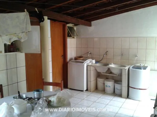 Casa à venda — foto 1 de 3