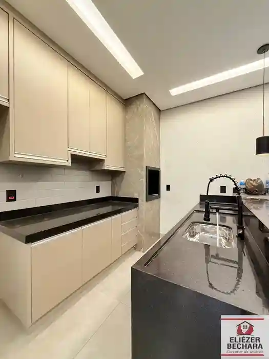 Casa com 3 quartos à venda, 123m² — foto 15 de 25