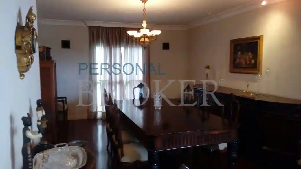Apartamento com 4 quartos à venda, 240m² — foto 7 de 10
