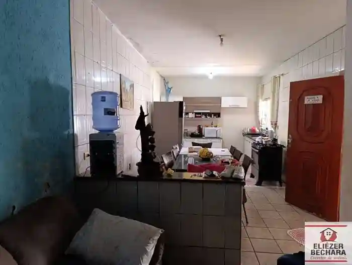 Casa com 2 quartos à venda, 70m² — foto 2 de 23