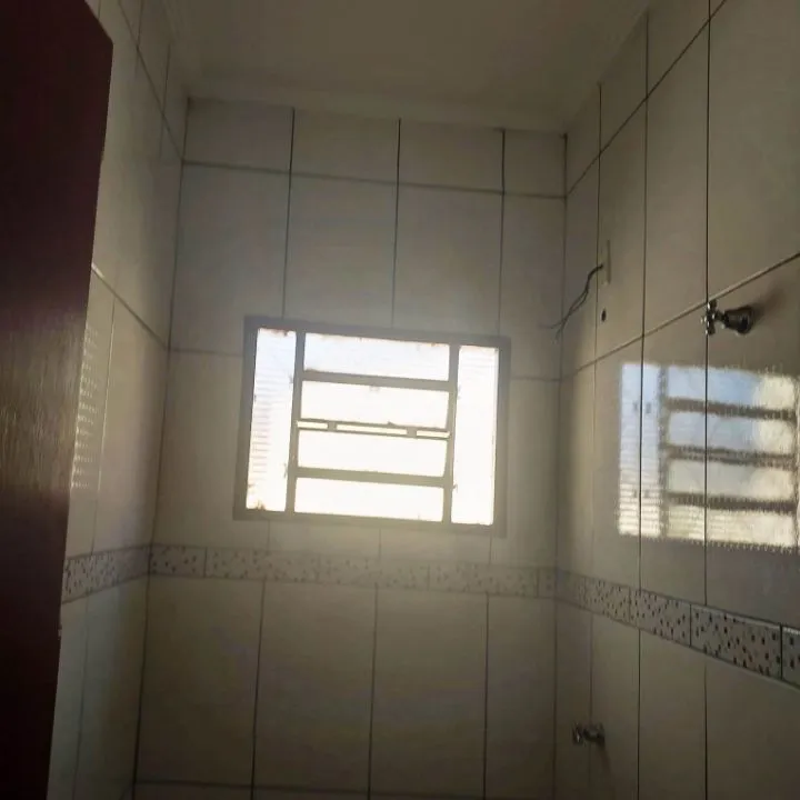 Casa à venda — foto 1 de 9