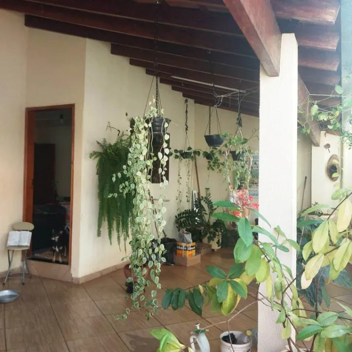 Casa à venda — foto 2 de 9