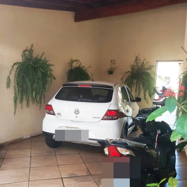 Casa à venda — foto 6 de 9