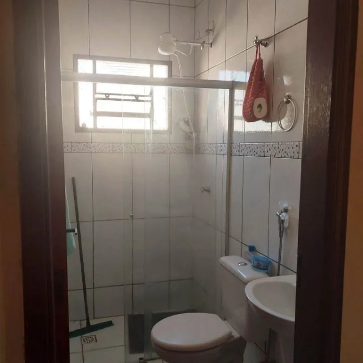 Casa à venda — foto 7 de 9