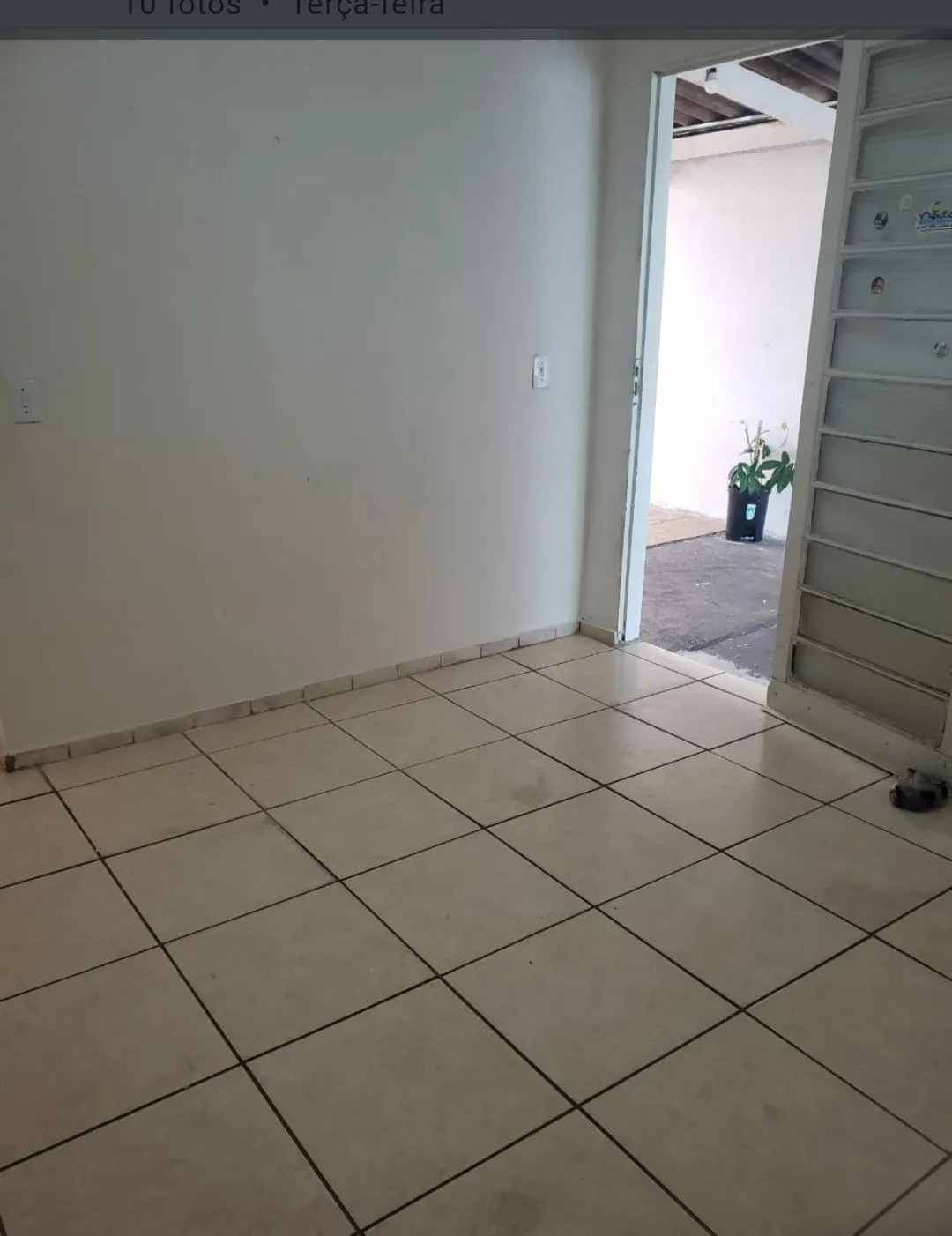Casa de Vila com 2 quartos à venda, 180m² — foto 1 de 9