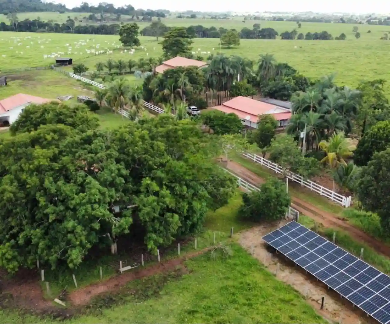 Fazenda / Sítio / Chácara com 3 quartos à venda, 508m² — foto 2 de 6