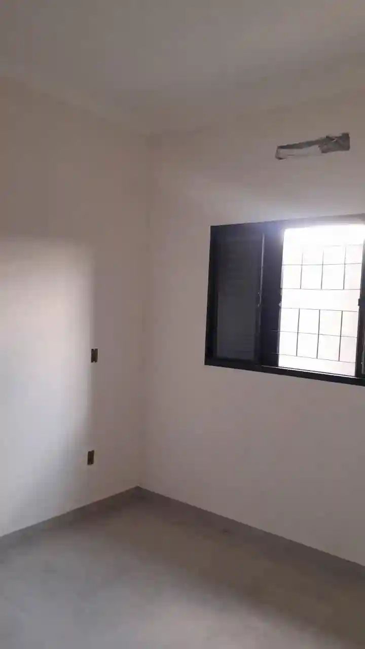 Casa  à venda, 200m² — foto 24 de 27