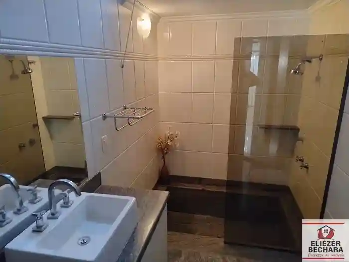Casa de Condomínio com 3 quartos à venda, 240m² — foto 21 de 59