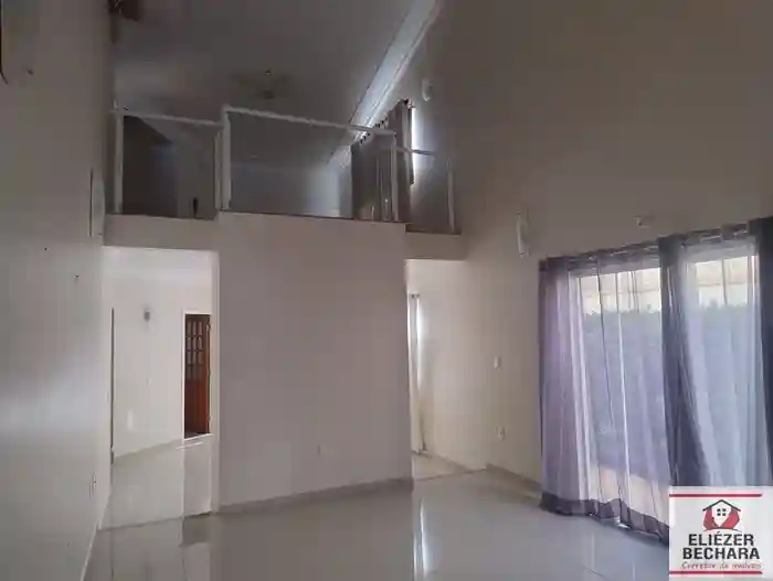 Casa de Condomínio com 3 quartos à venda, 240m² — foto 1 de 59
