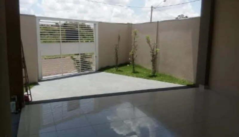 Casa à venda — foto 3 de 4