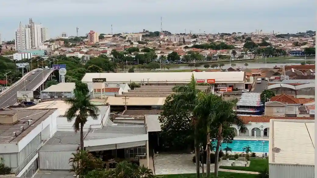 Loja / Salão / Ponto Comercial com 4 quartos à venda, 270m² — foto 5 de 13