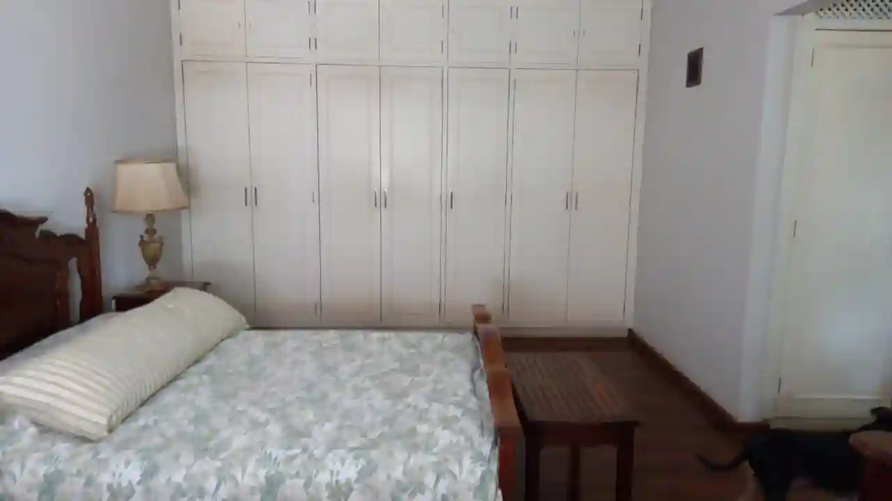 Loja / Salão / Ponto Comercial com 4 quartos à venda, 270m² — foto 12 de 13