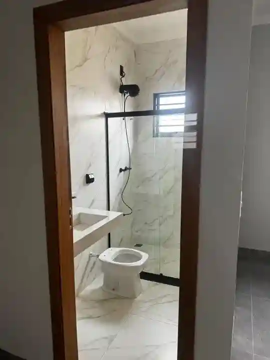 Casa com 3 quartos à venda, 200m² — foto 11 de 14