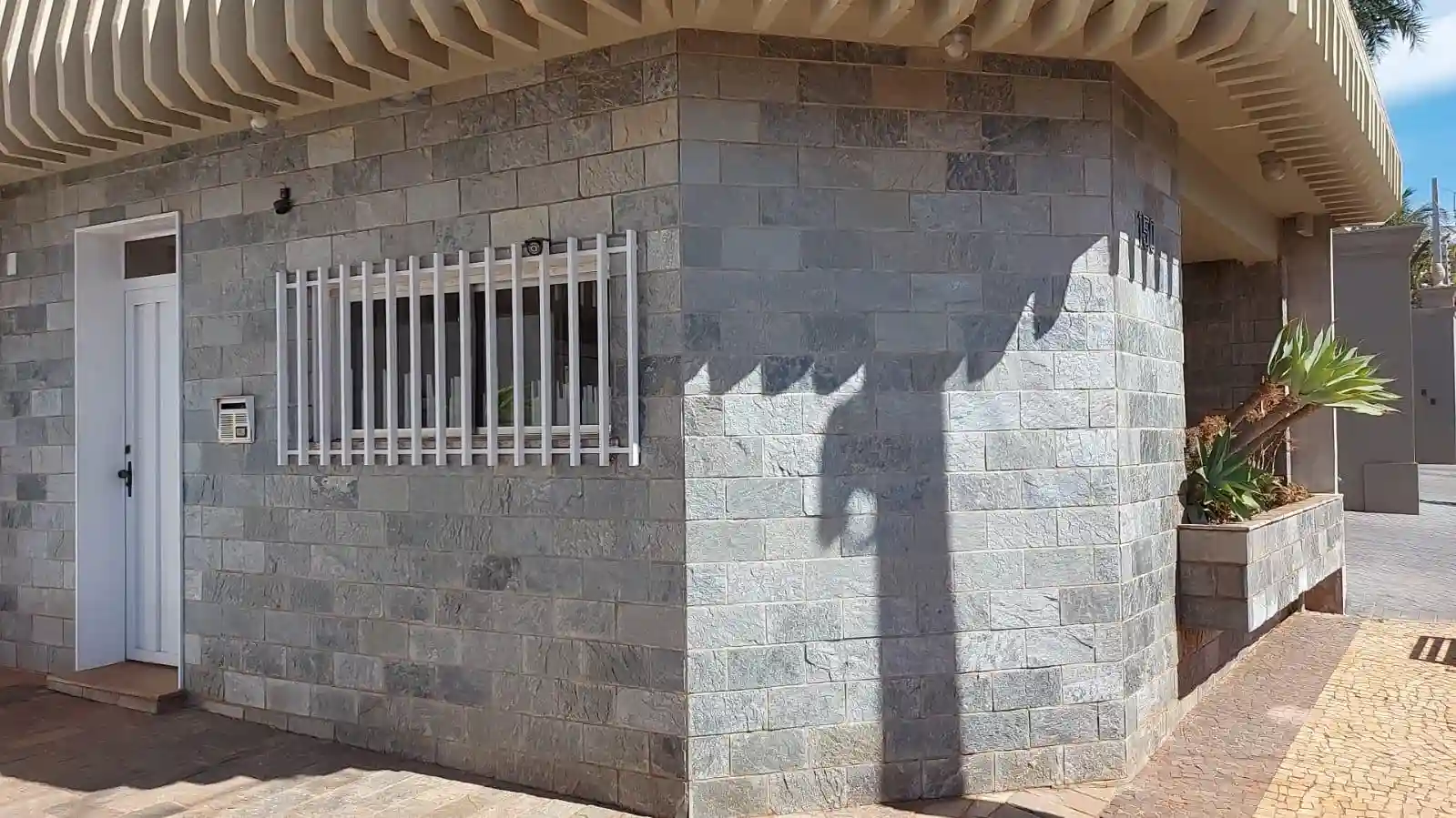 Sobrado com 4 quartos à venda, 717m² — foto 4 de 28