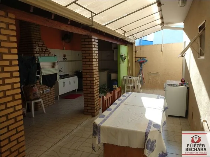 Casa à venda — foto 5 de 7