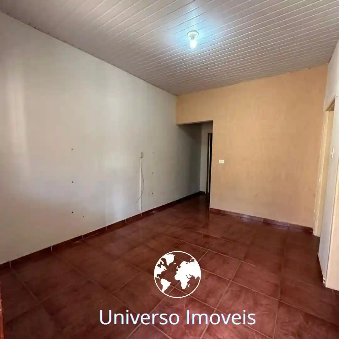 Casa com 3 quartos à venda, 83m² — foto 1 de 11