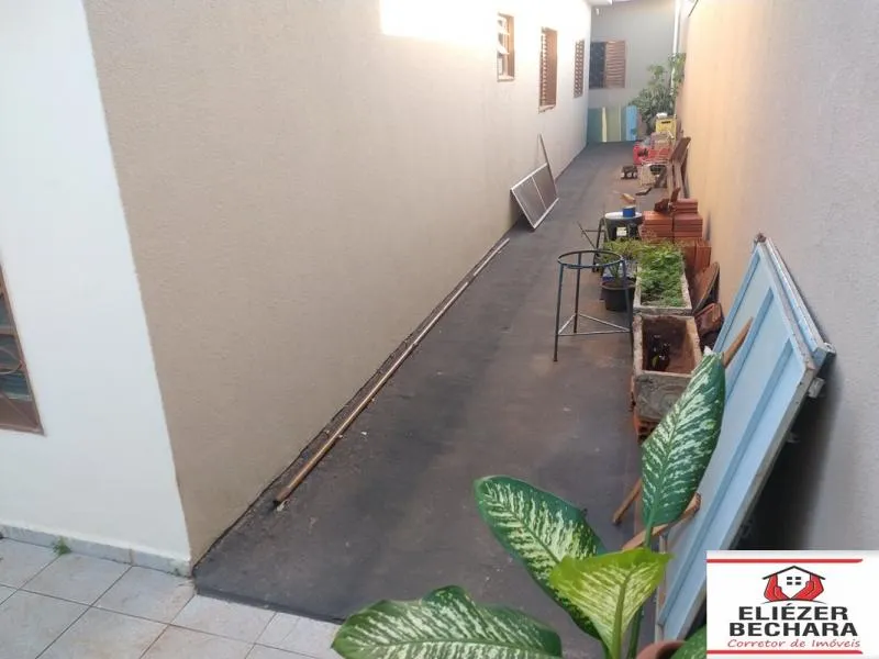 Casa à venda — foto 4 de 10