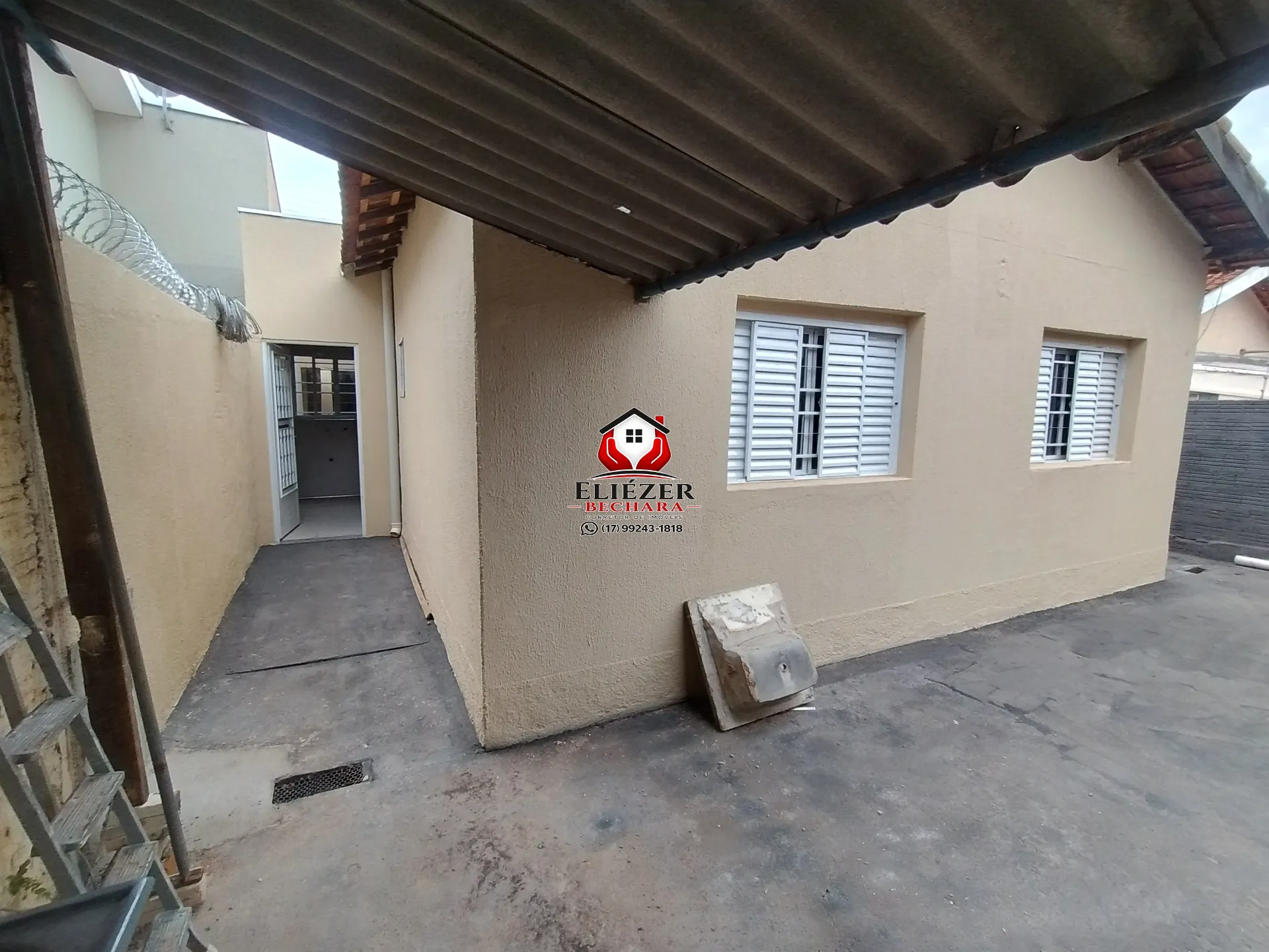 Casa com 3 quartos à venda, 120m² — foto 8 de 33