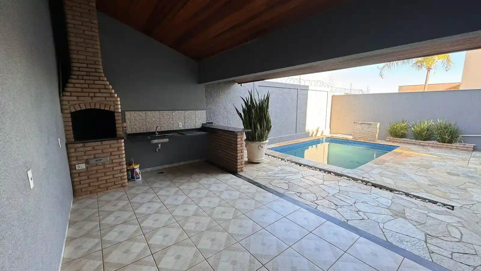 Casa de Condomínio com 3 quartos à venda, 209m² — foto 10 de 21