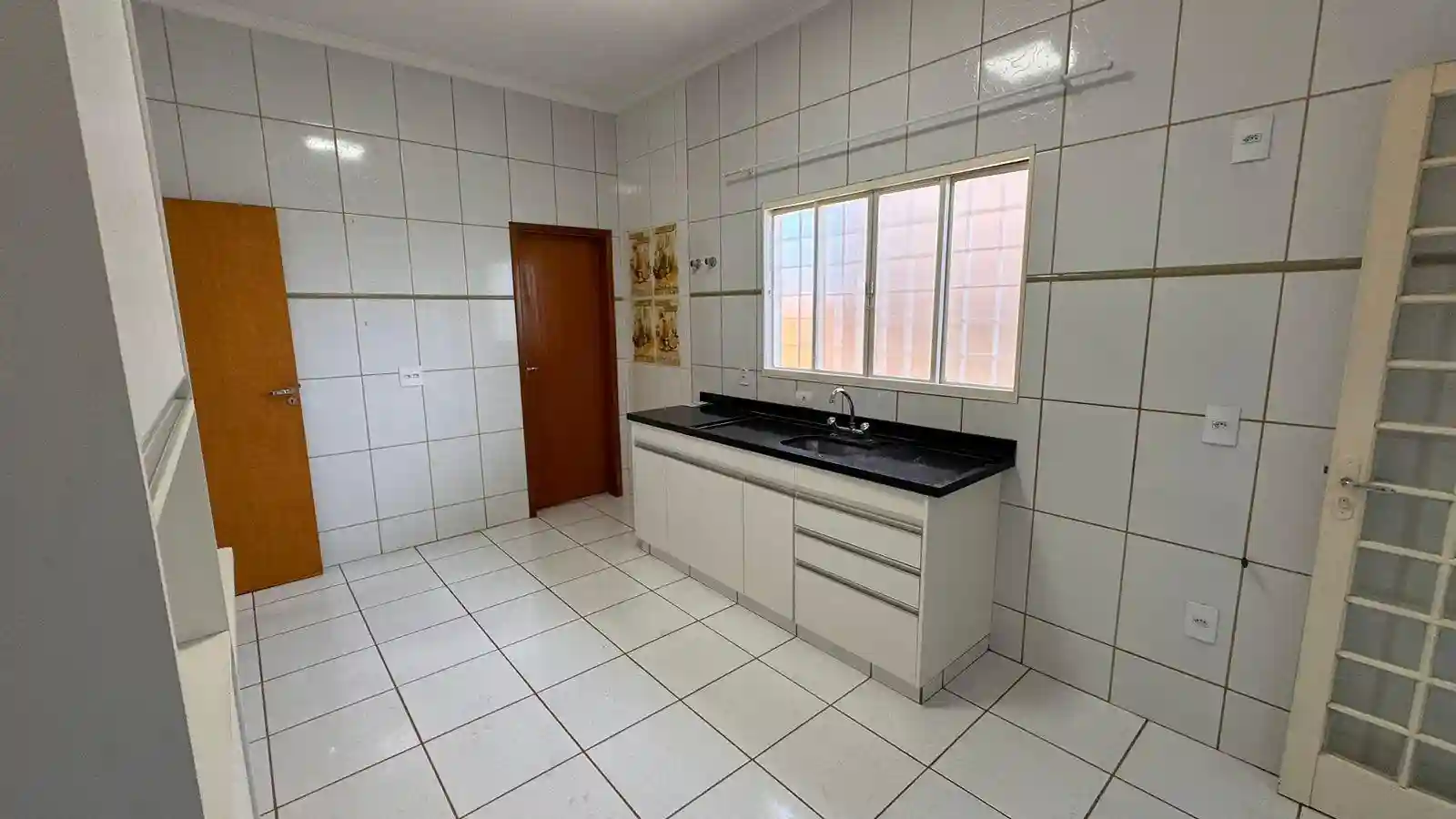 Casa de Condomínio com 3 quartos à venda, 209m² — foto 12 de 21