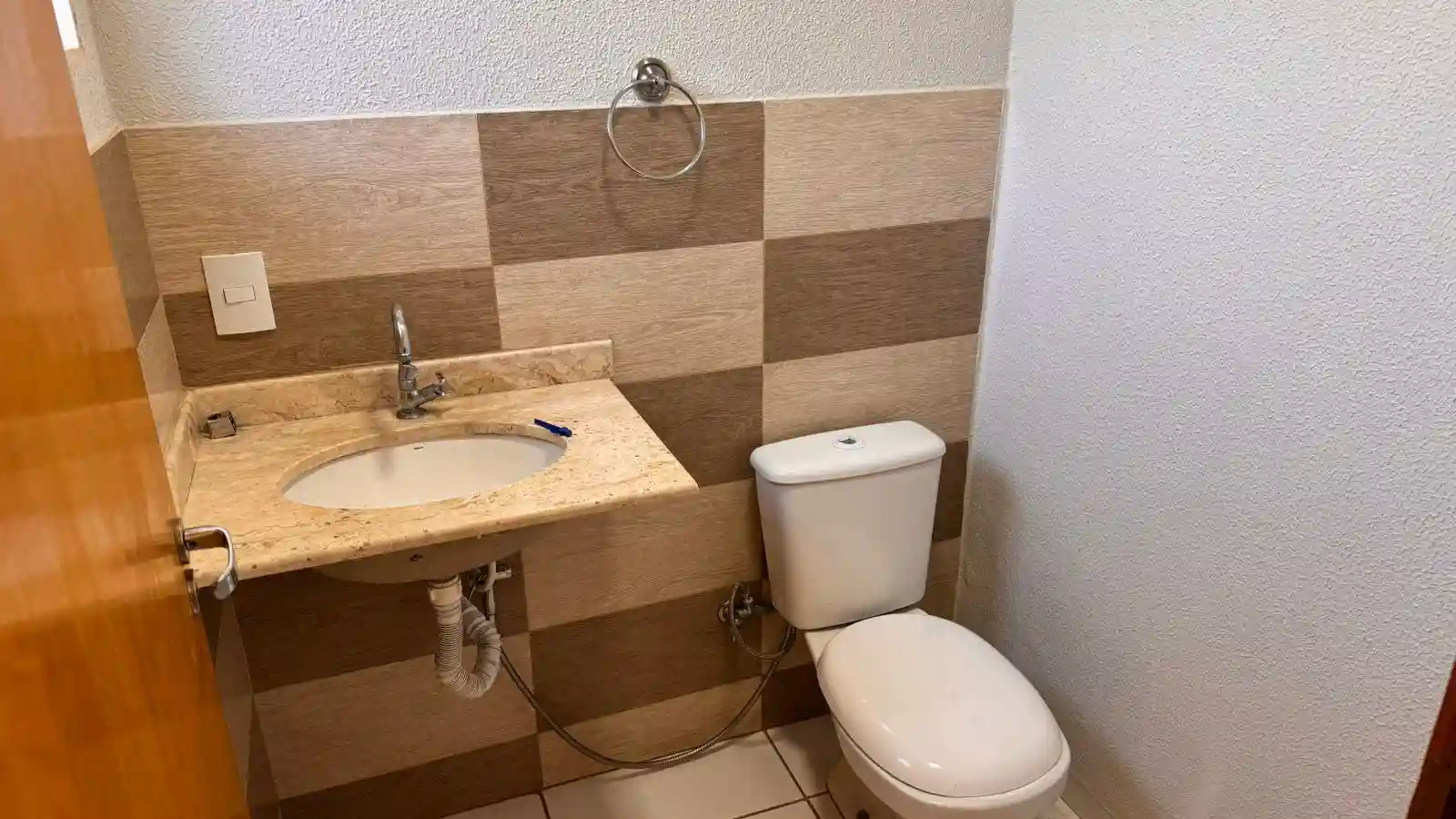 Casa de Condomínio com 3 quartos à venda, 209m² — foto 4 de 21