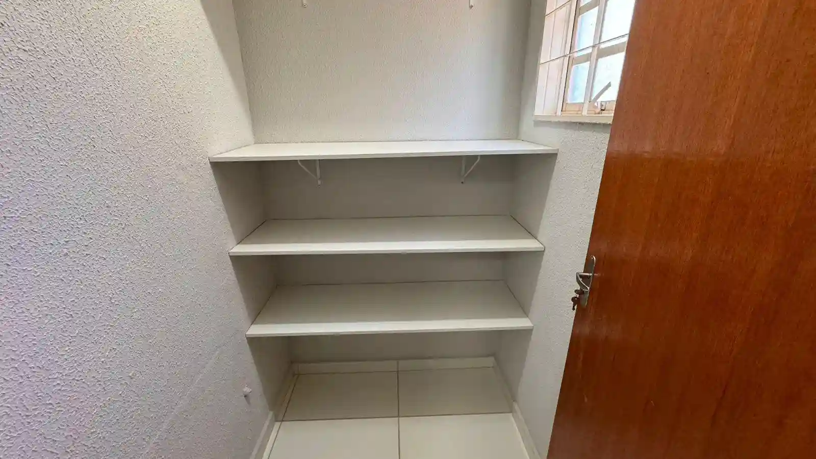 Casa de Condomínio com 3 quartos à venda, 209m² — foto 9 de 21
