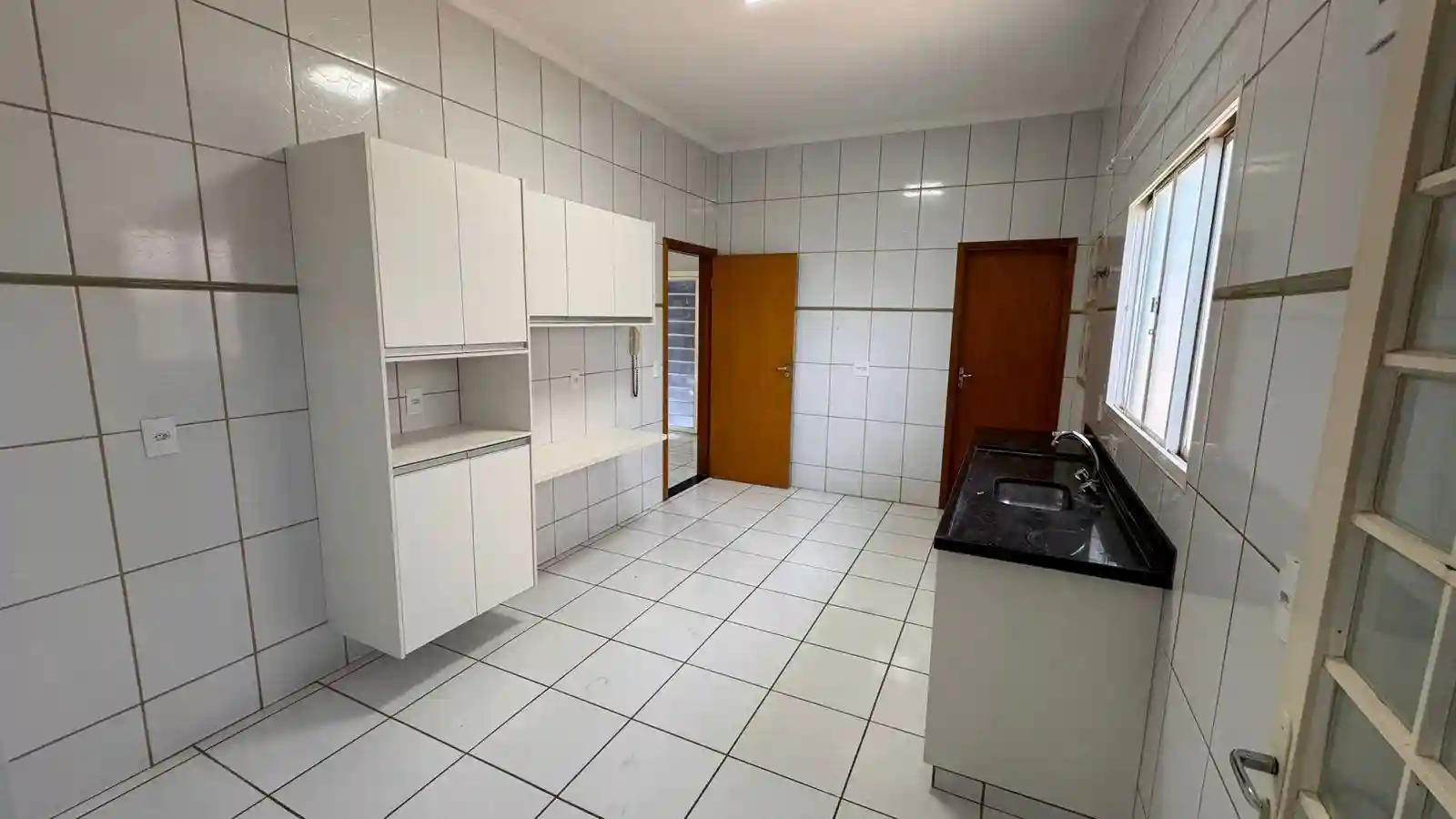 Casa de Condomínio com 3 quartos à venda, 209m² — foto 7 de 21