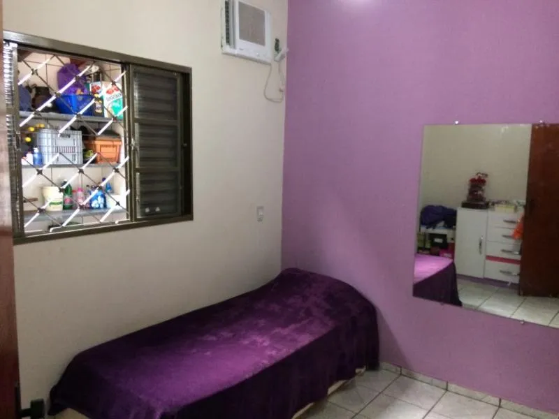 Casa à venda — foto 3 de 6