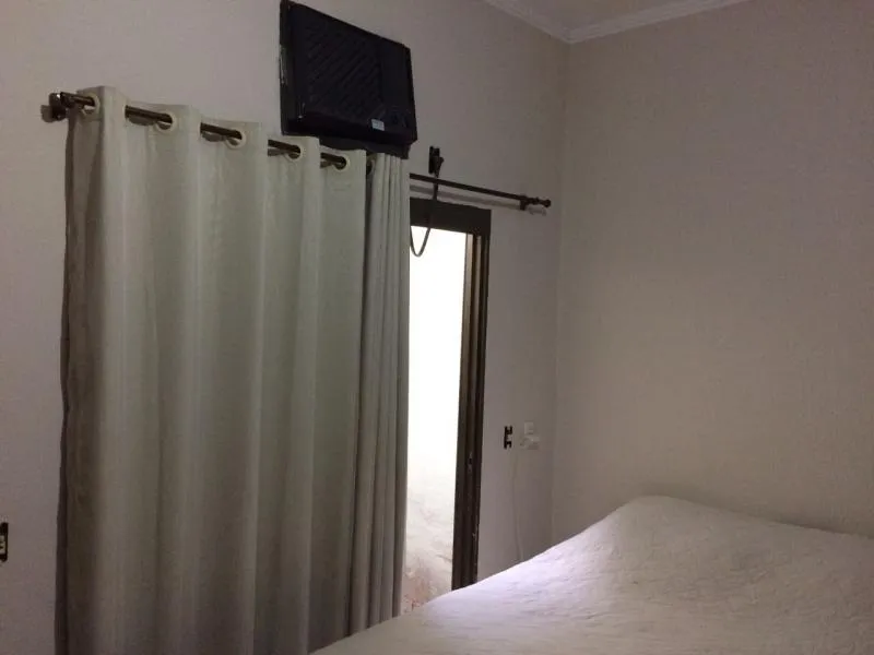 Casa à venda — foto 4 de 6