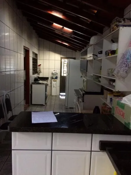 Casa à venda — foto 6 de 6