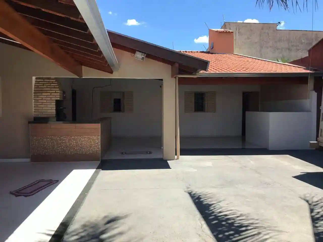 Casa com 2 quartos à venda, 360m² — foto 2 de 19