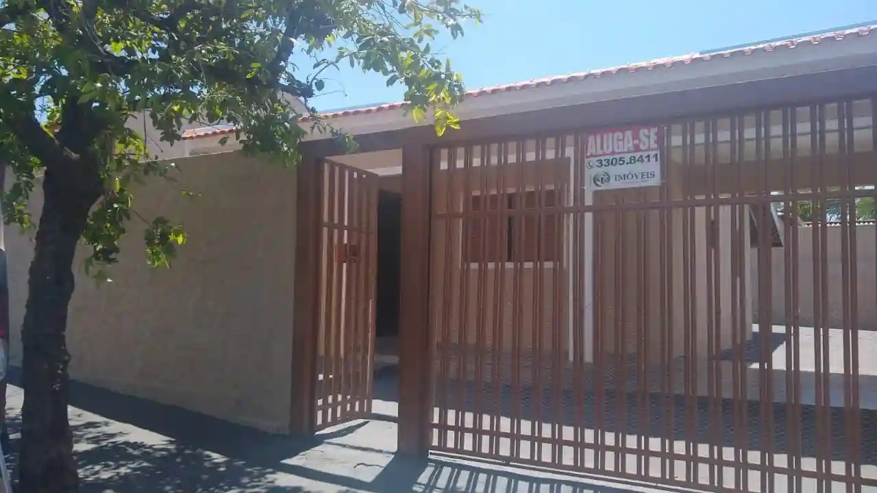 Casa com 2 quartos à venda, 200m² — foto 1 de 10