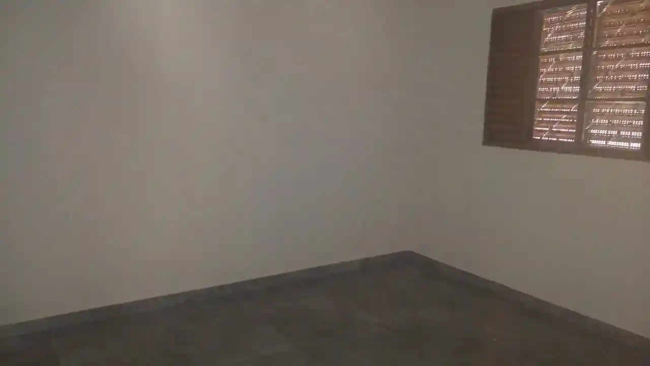 Casa com 2 quartos à venda, 200m² — foto 3 de 10