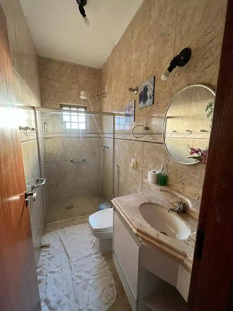 Fazenda / Sítio / Chácara com 3 quartos à venda, 1000m² — foto 2 de 23