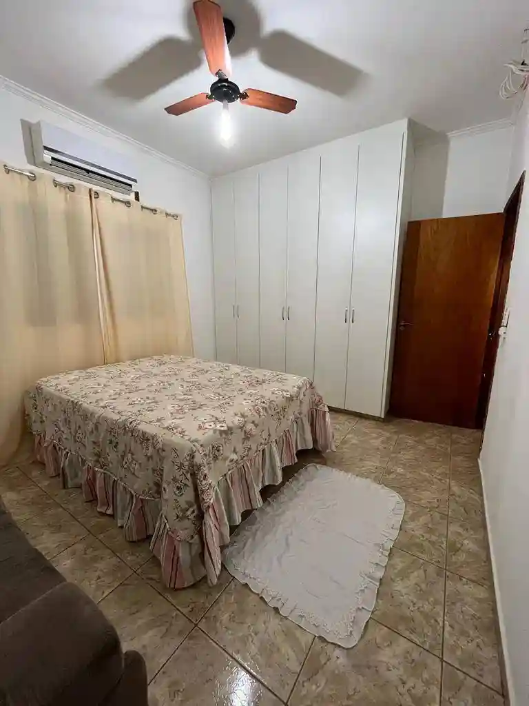 Fazenda / Sítio / Chácara com 3 quartos à venda, 1000m² — foto 4 de 23
