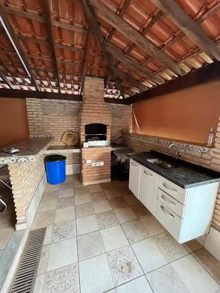 Fazenda / Sítio / Chácara com 3 quartos à venda, 1000m² — foto 22 de 23