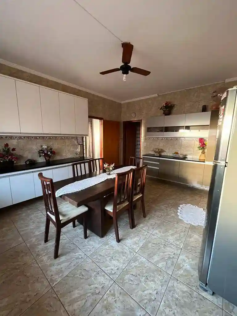 Fazenda / Sítio / Chácara com 3 quartos à venda, 1000m² — foto 5 de 23