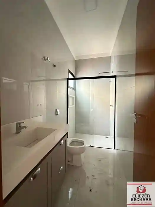 Casa com 3 quartos à venda, 216m² — foto 26 de 26