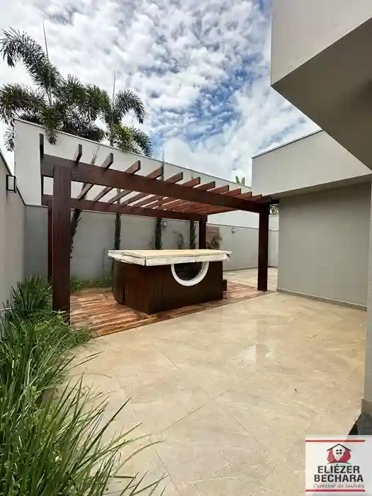 Casa com 3 quartos à venda, 216m² — foto 4 de 26