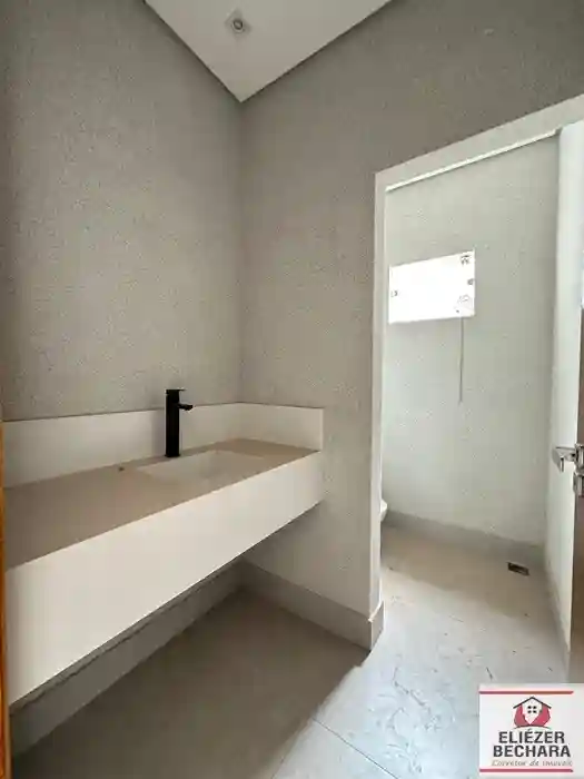 Casa com 3 quartos à venda, 216m² — foto 21 de 26