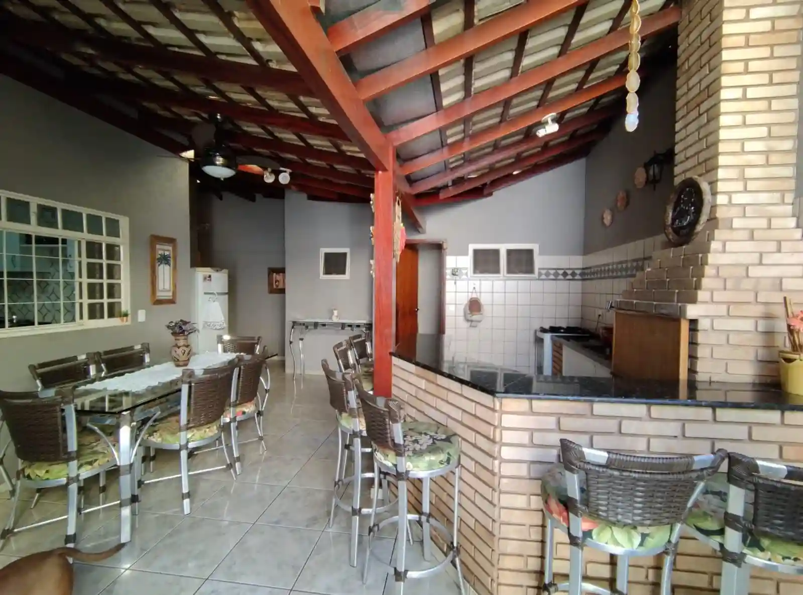 Casa com 4 quartos à venda, 217m² — foto 26 de 32