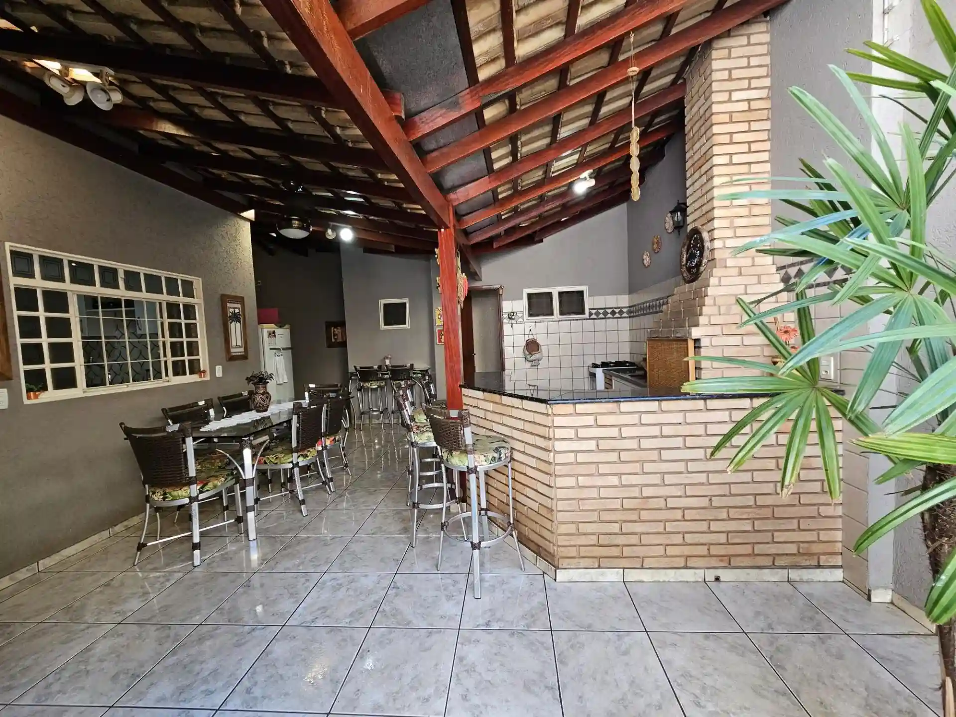 Casa com 4 quartos à venda, 217m² — foto 30 de 32