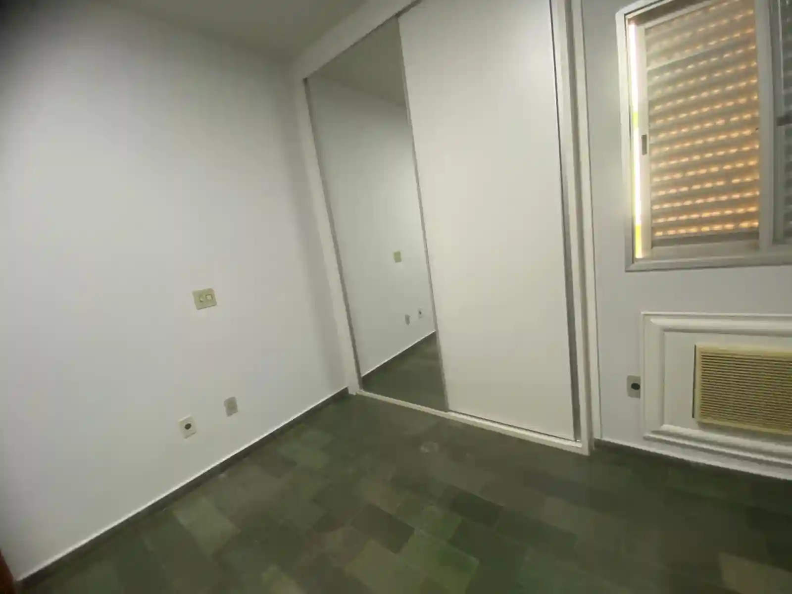 Apartamento com 3 quartos à venda, 90m² — foto 1 de 15