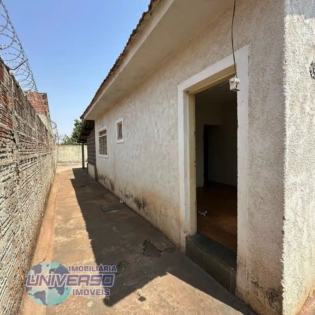 Casa  à venda, 102m² — foto 2 de 11