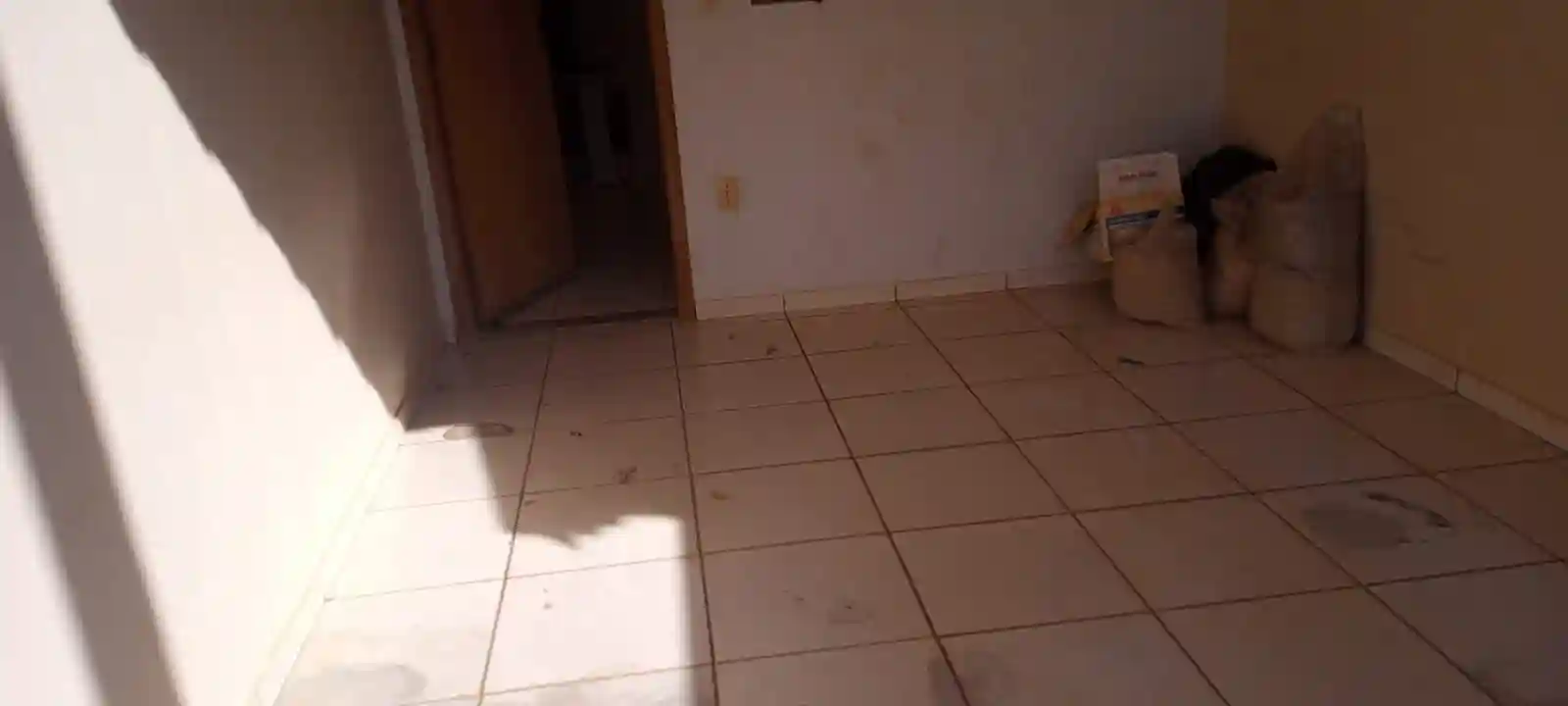 Casa com 2 quartos à venda, 70m² — foto 6 de 7