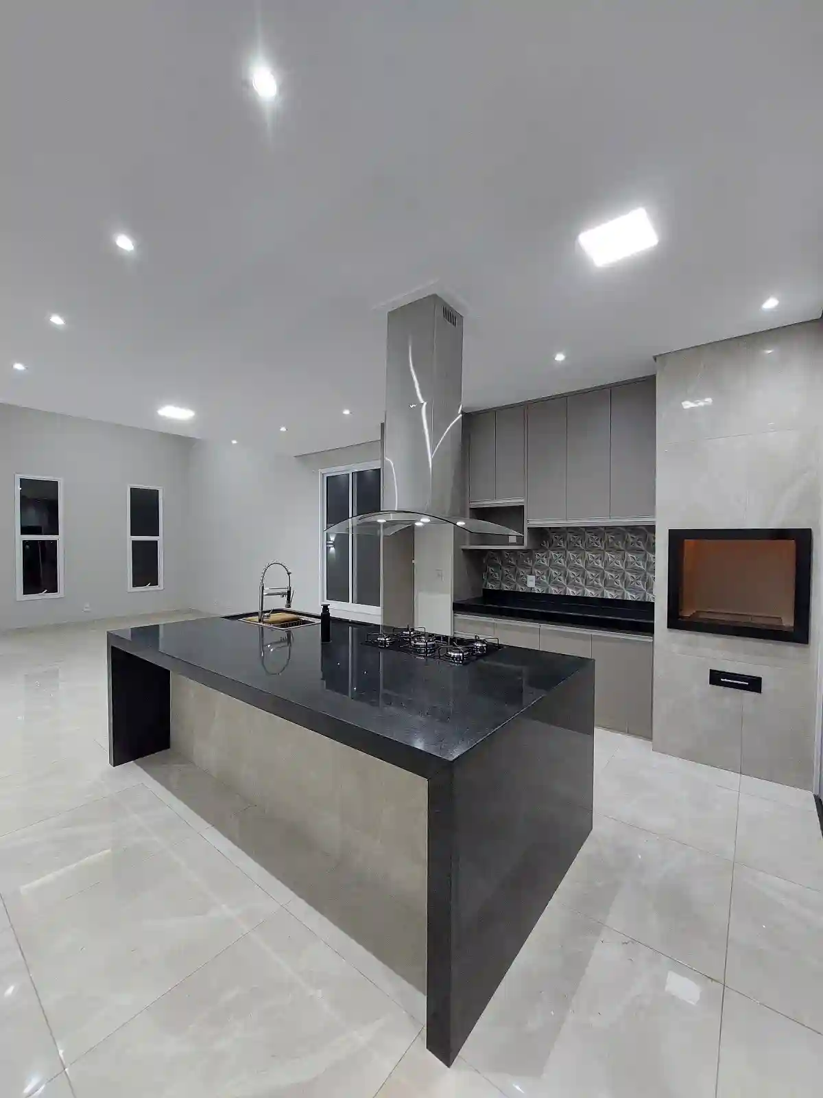 Casa de Condomínio com 3 quartos à venda, 150m² — foto 3 de 14