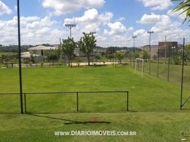 Terreno / Lote / Condomínio à venda — foto 1 de 5