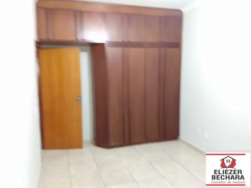 Casa à venda — foto 4 de 5