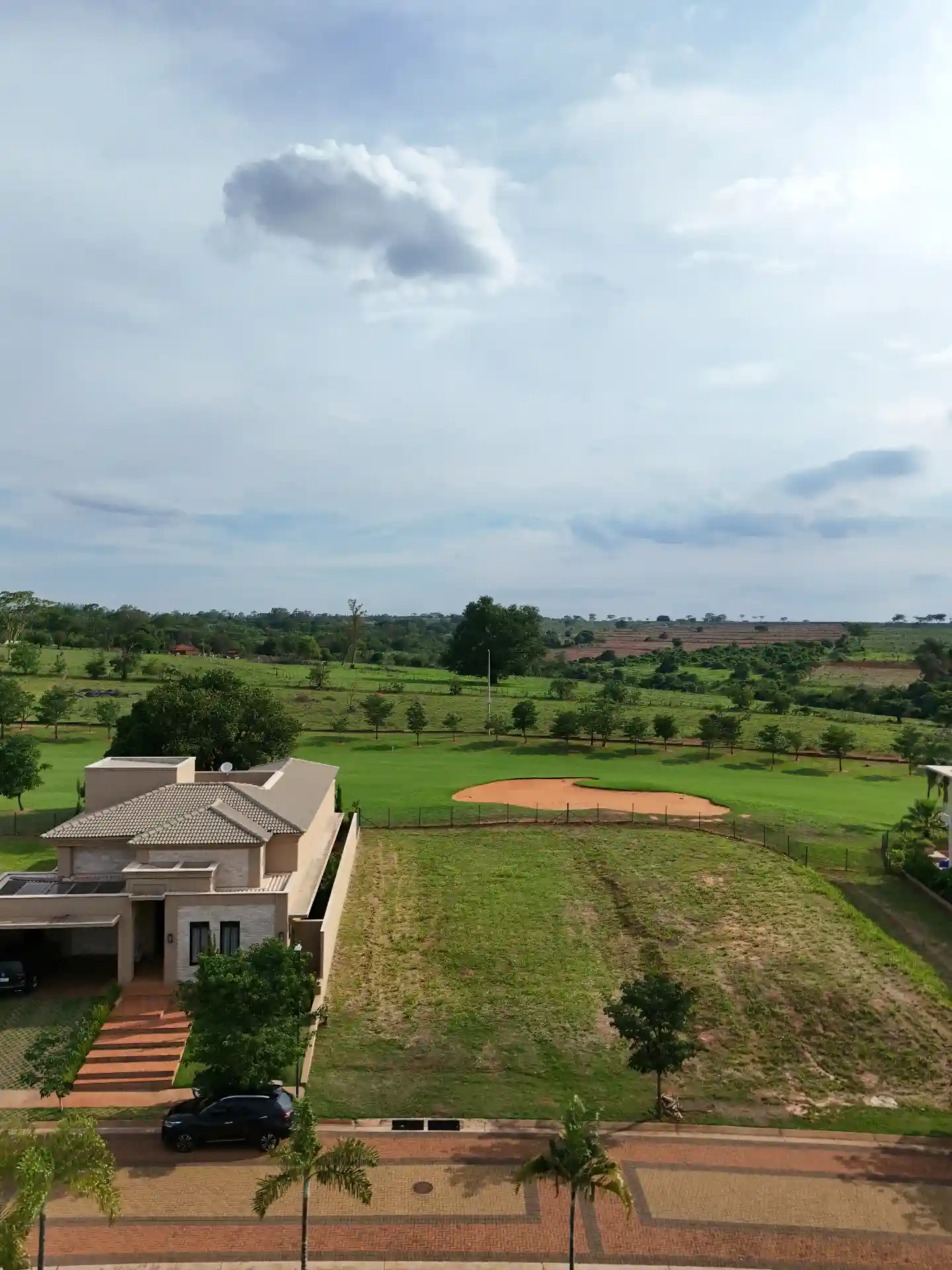 Terreno / Lote / Condomínio  à venda, 587m² — foto 2 de 2