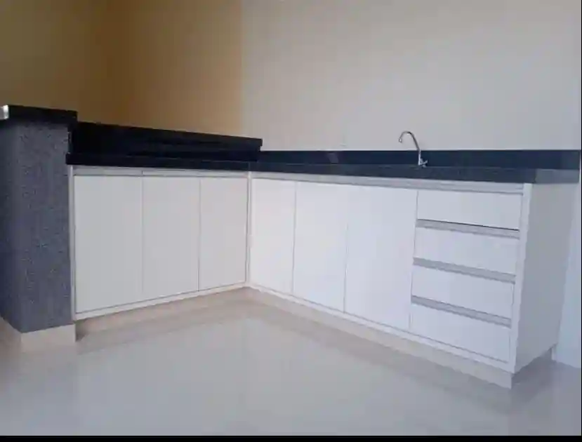Casa com 3 quartos à venda, 200m² — foto 7 de 10